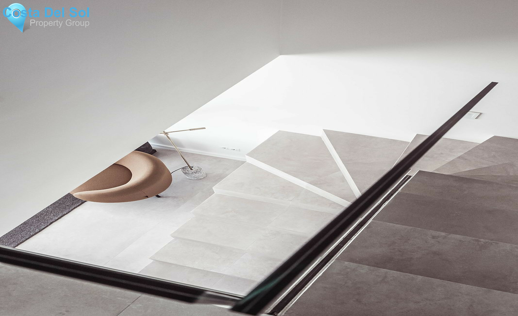 Townhouse in Nueva Andalucía-1511991