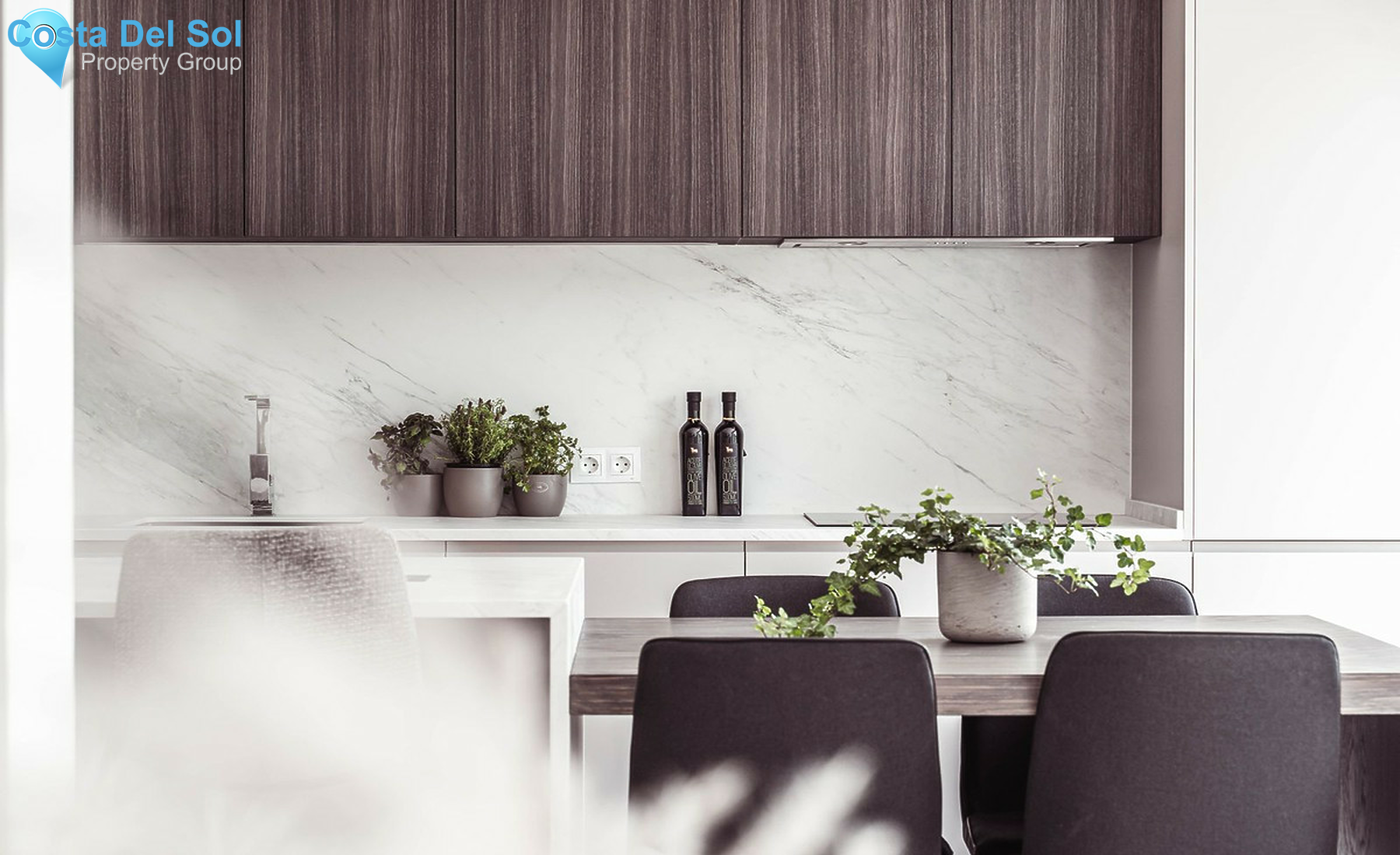 Townhouse in Nueva Andalucía-1511979