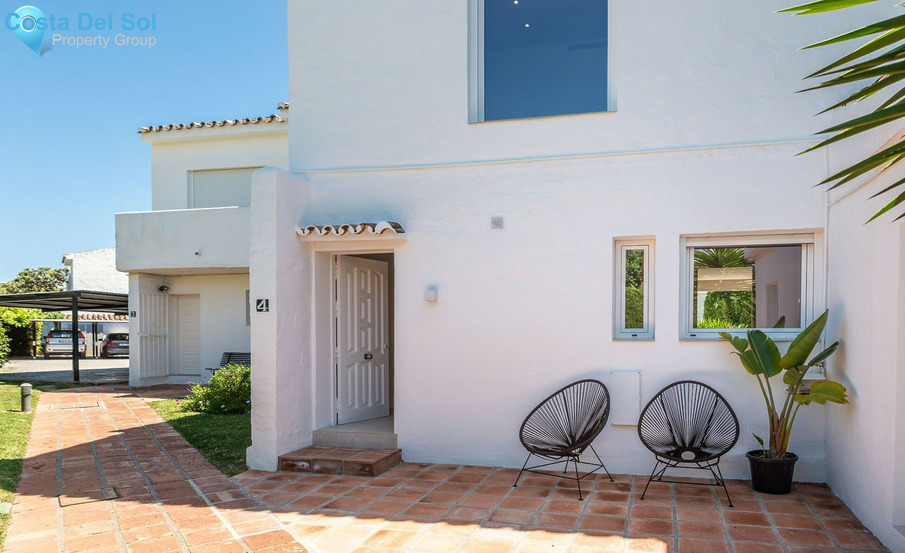 Townhouse in Nueva Andalucía-1511997