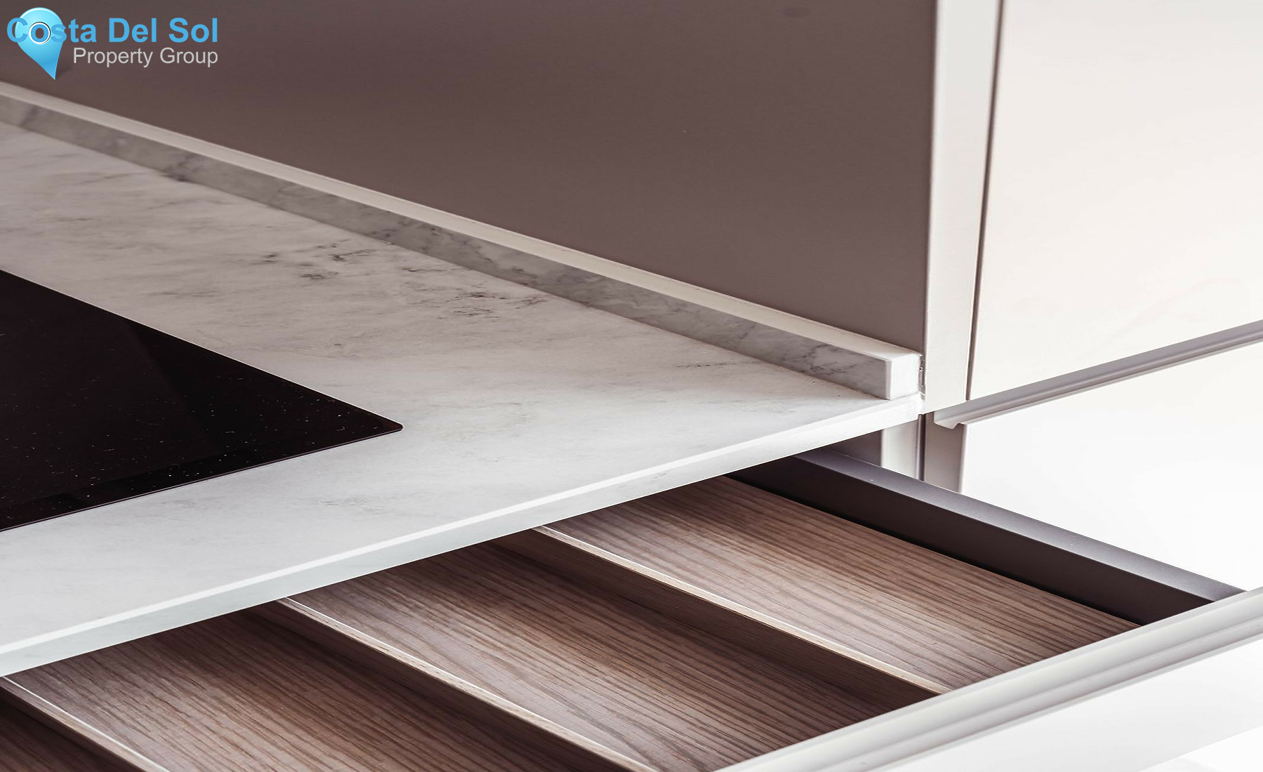 Townhouse in Nueva Andalucía-1511984