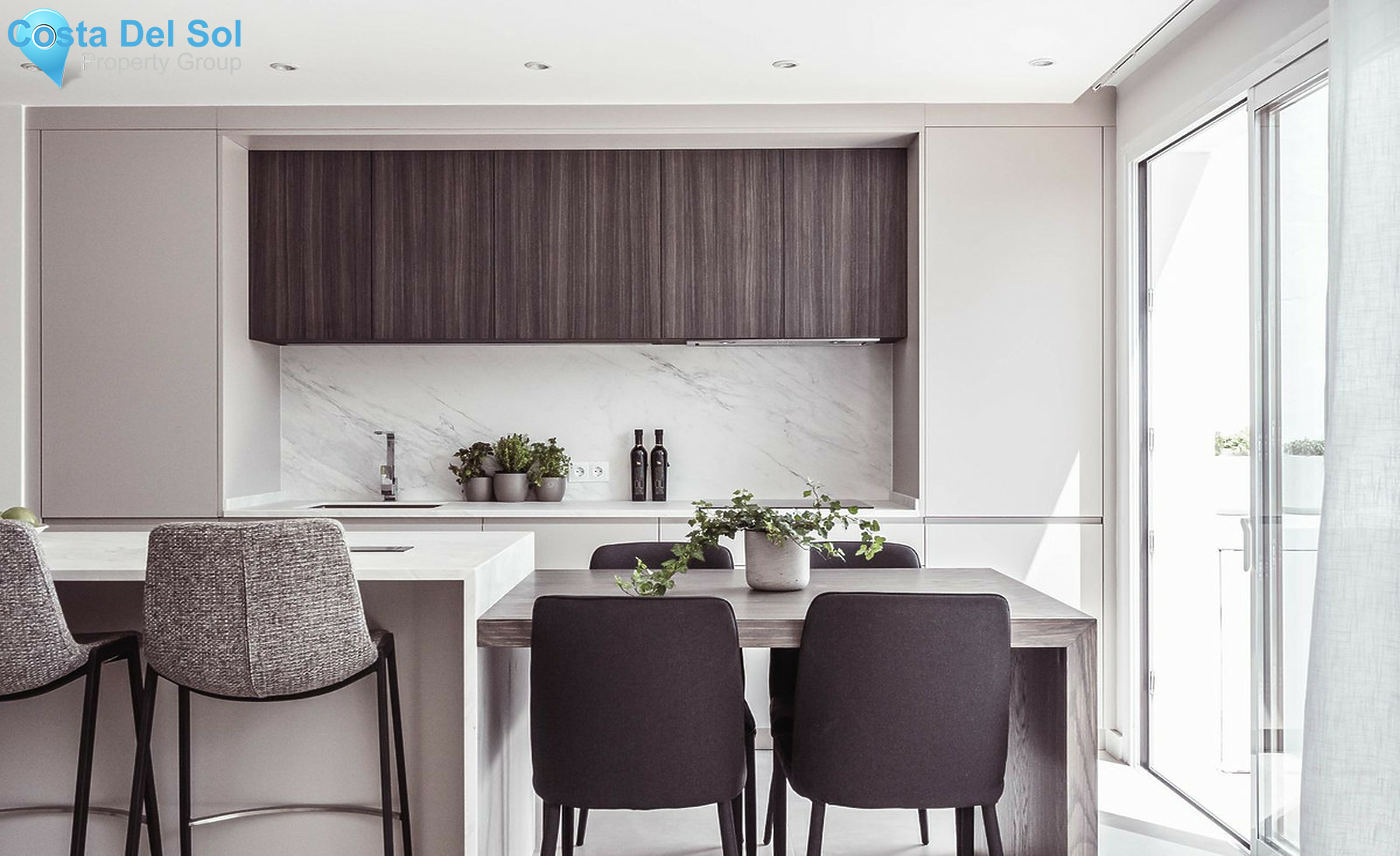 Townhouse in Nueva Andalucía-1511985