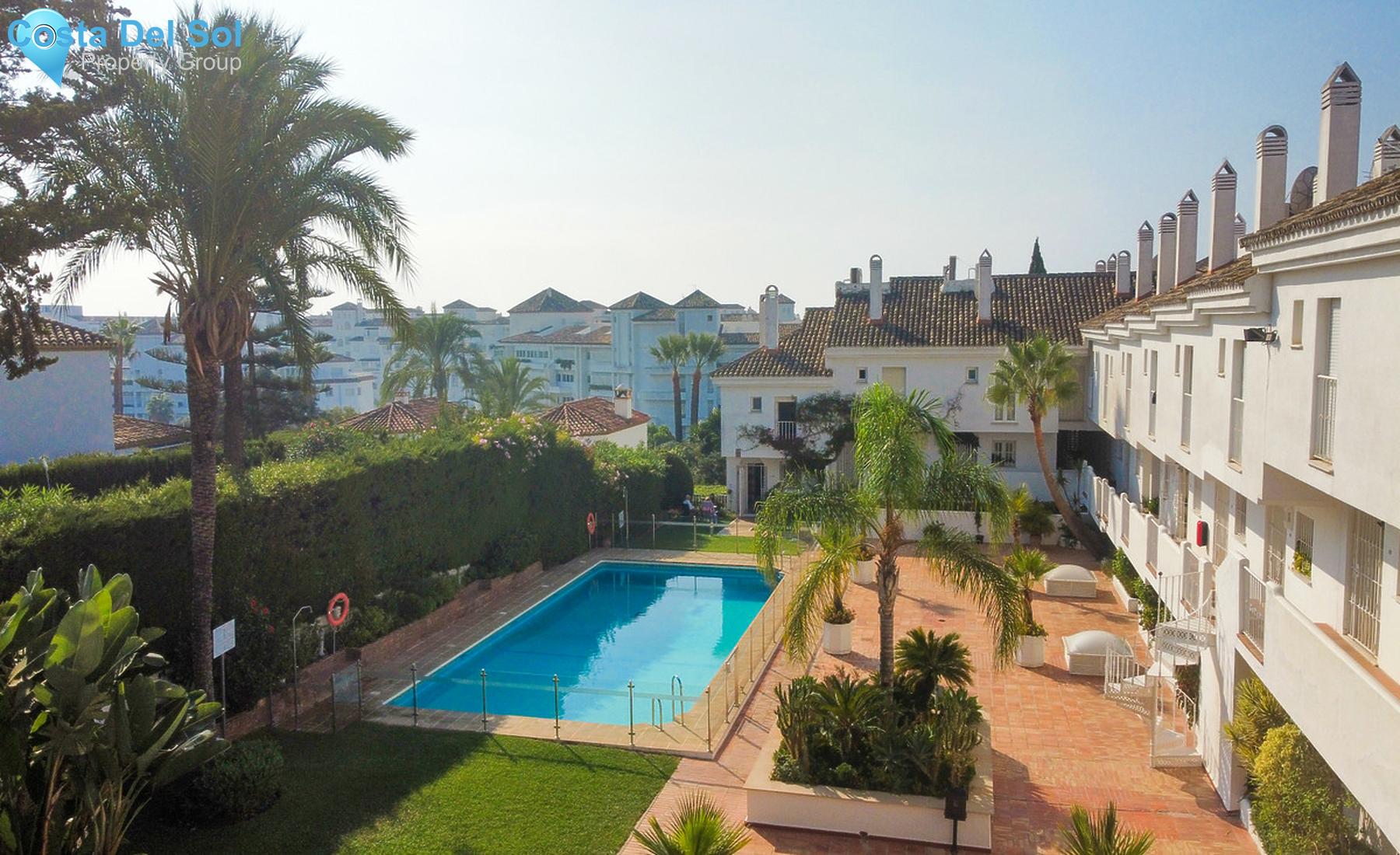 Townhouse in Nueva Andalucía-1535948