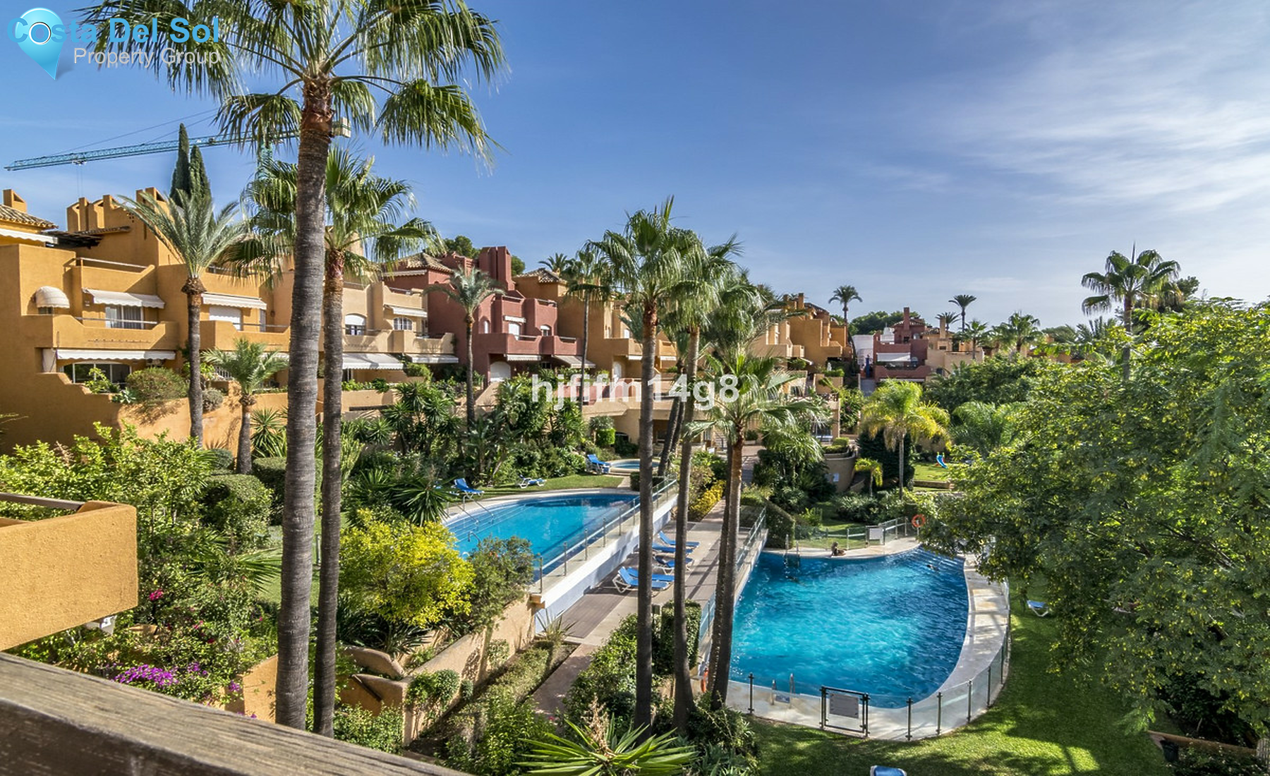 Townhouse in Nueva Andalucía-1544088