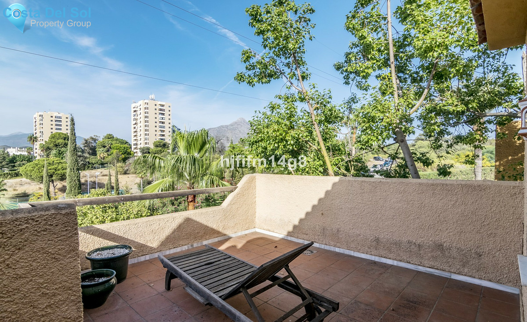 Townhouse in Nueva Andalucía-1544106