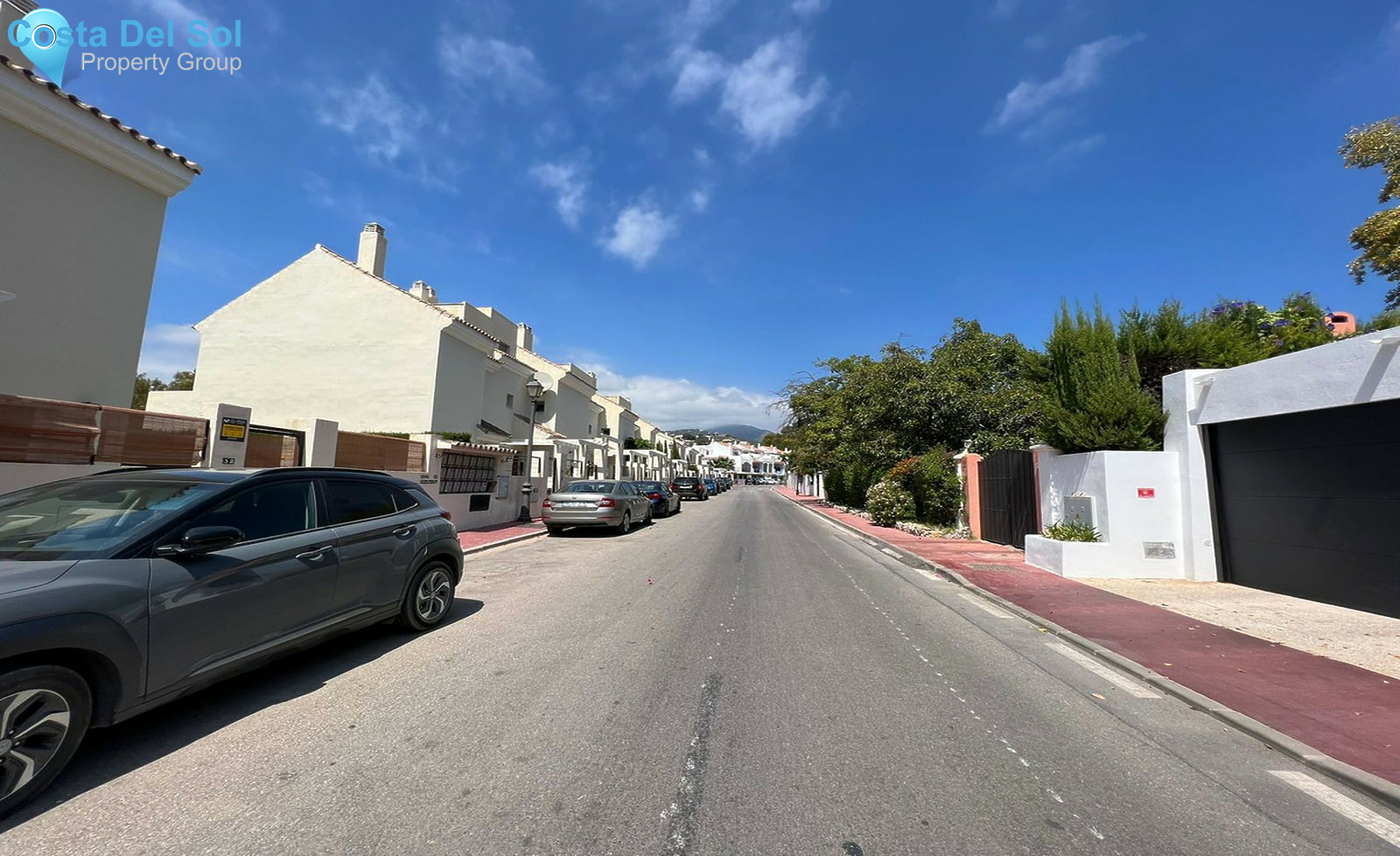 Townhouse in Nueva Andalucía-1558038