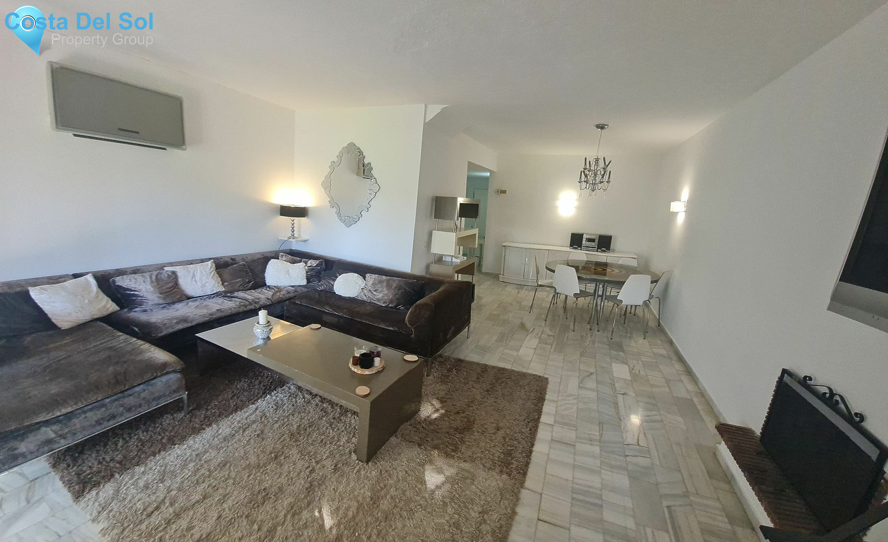 Townhouse in Nueva Andalucía-1189929