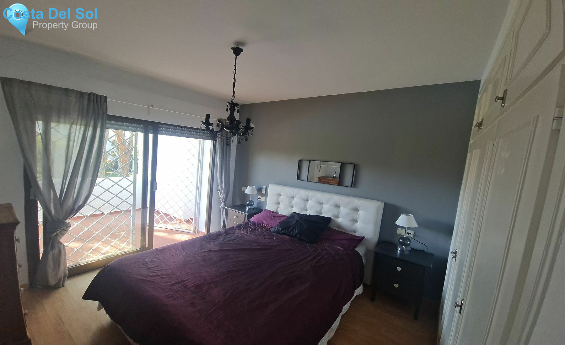 Townhouse in Nueva Andalucía-1189931
