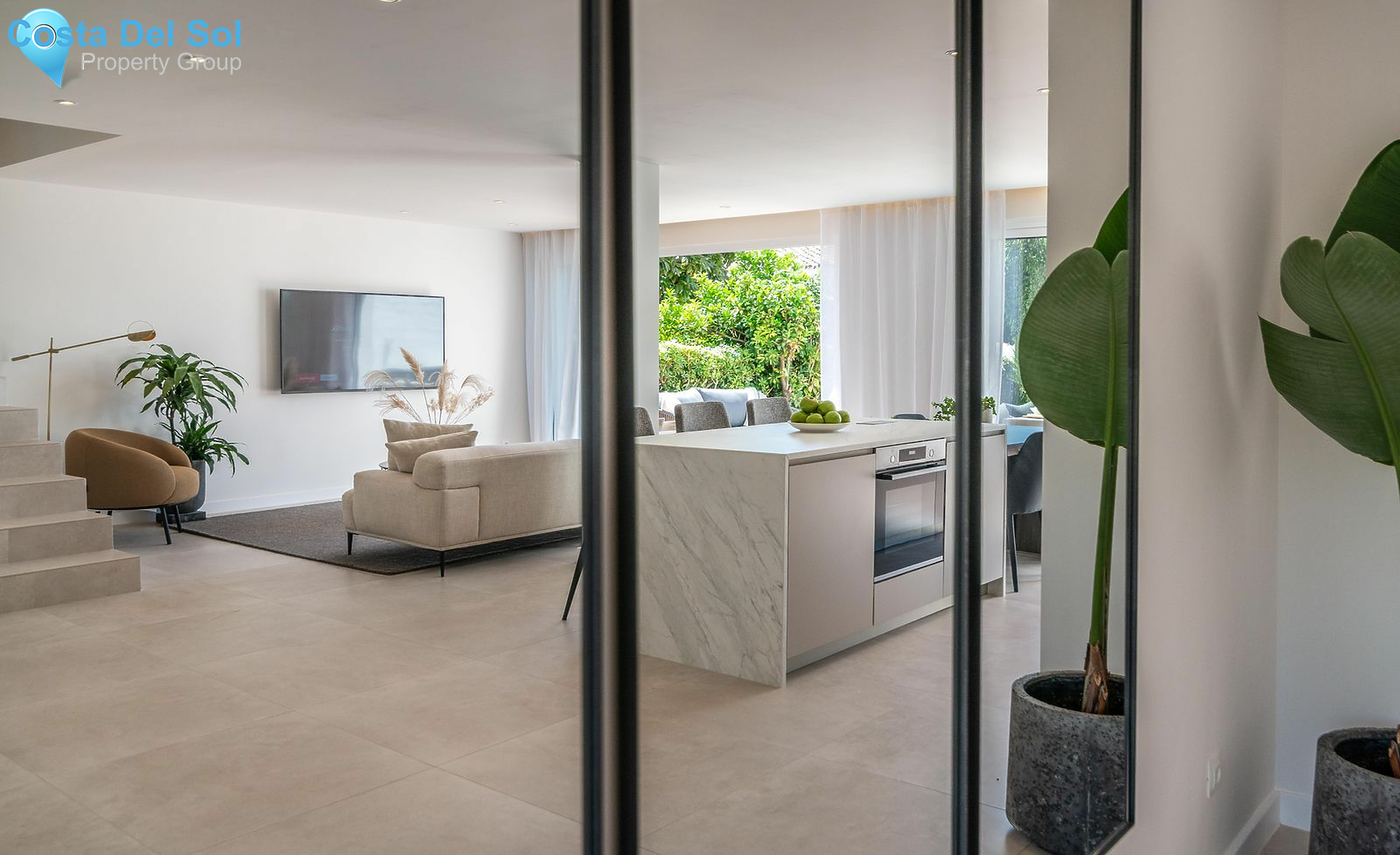 Townhouse in Nueva Andalucía-1444167