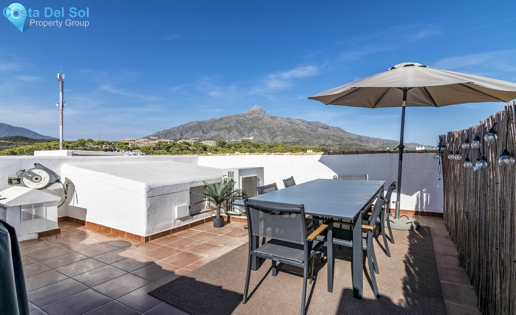 Townhouse in Nueva Andalucía-1445681