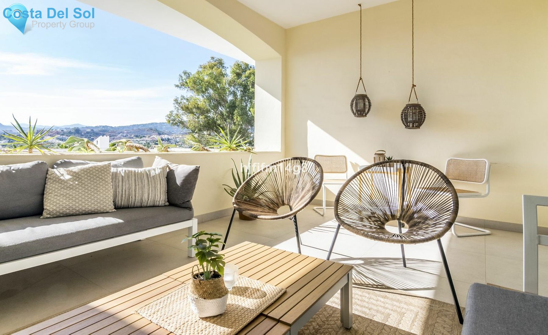 Townhouse in Nueva Andalucía-1445683