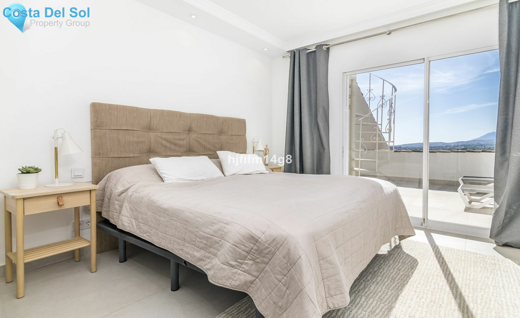 Townhouse in Nueva Andalucía-1445689