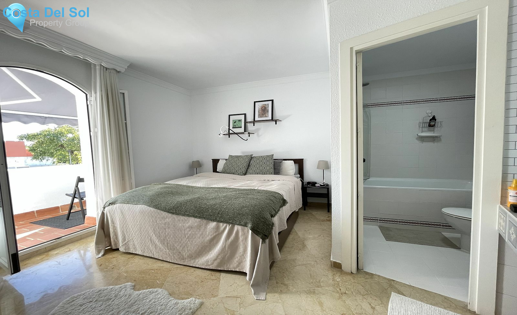 Townhouse in Nueva Andalucía-1469775