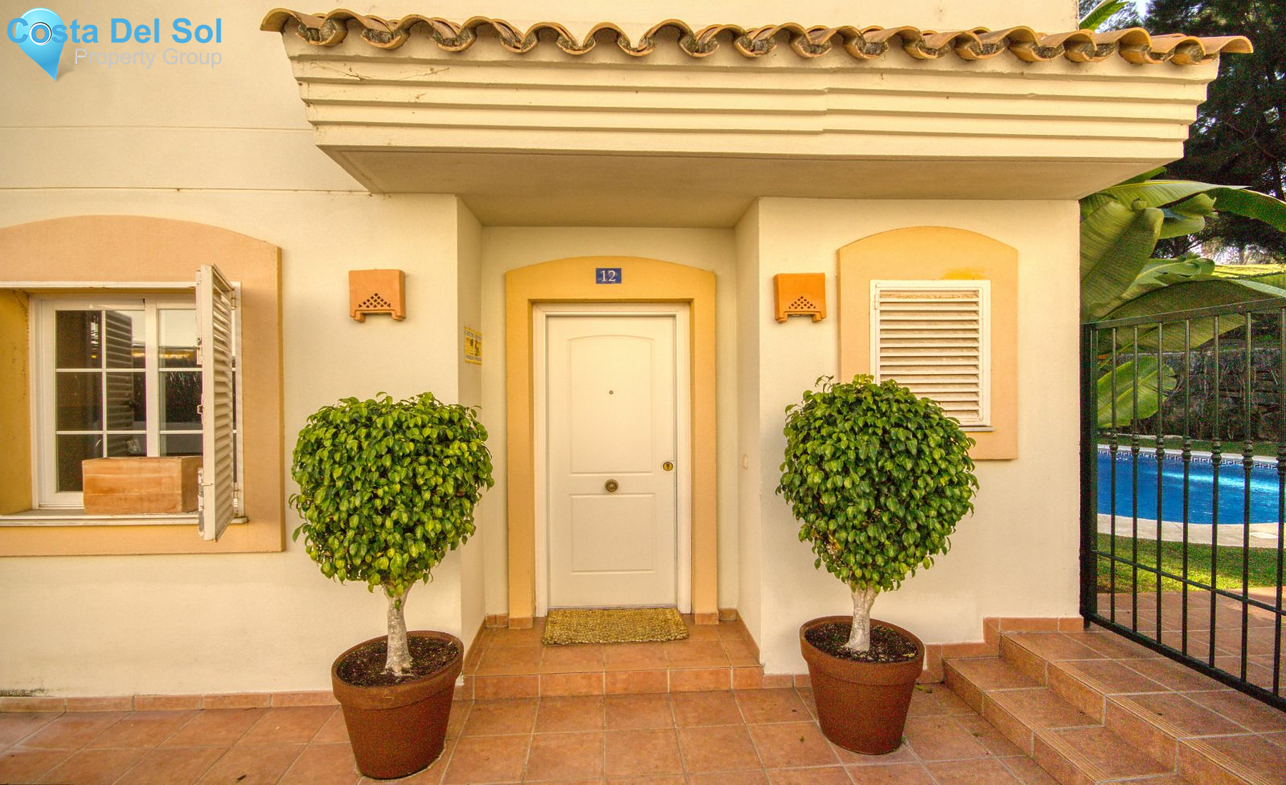 Townhouse in Nueva Andalucía-1470376