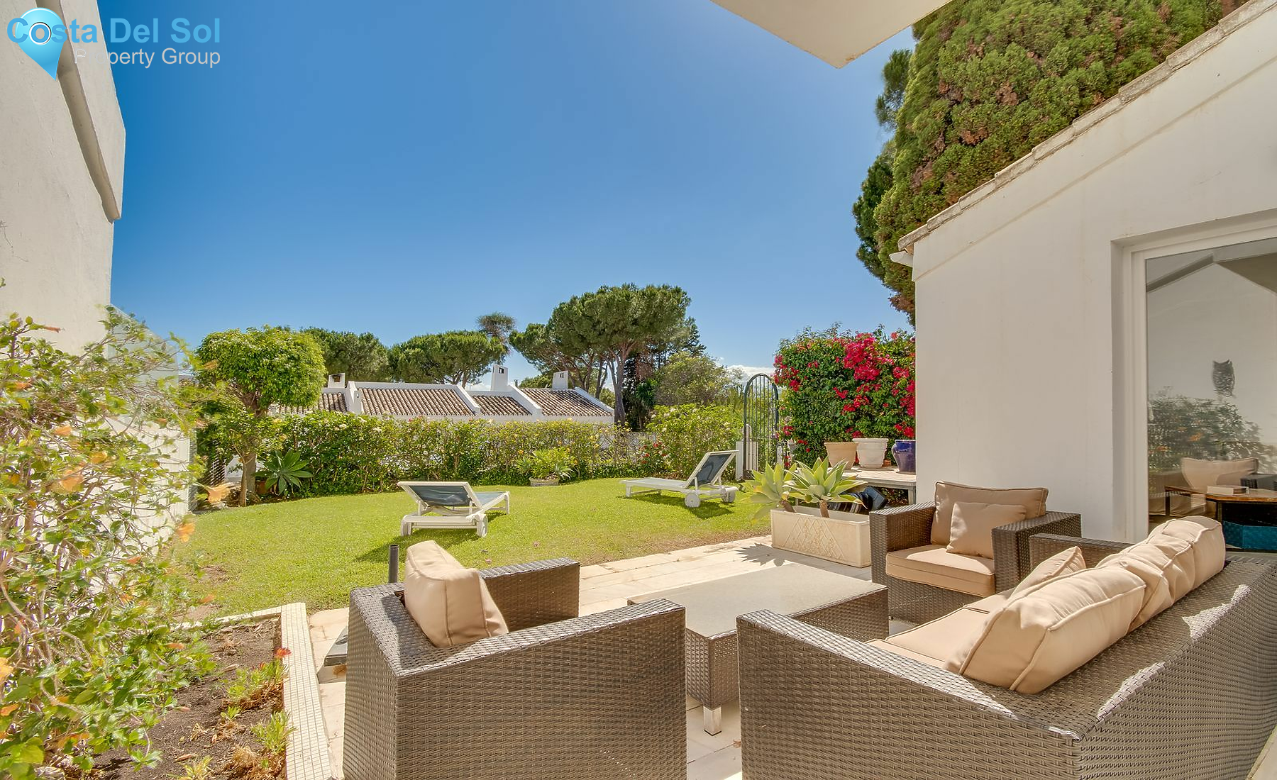 Townhouse in Nueva Andalucía-1483308