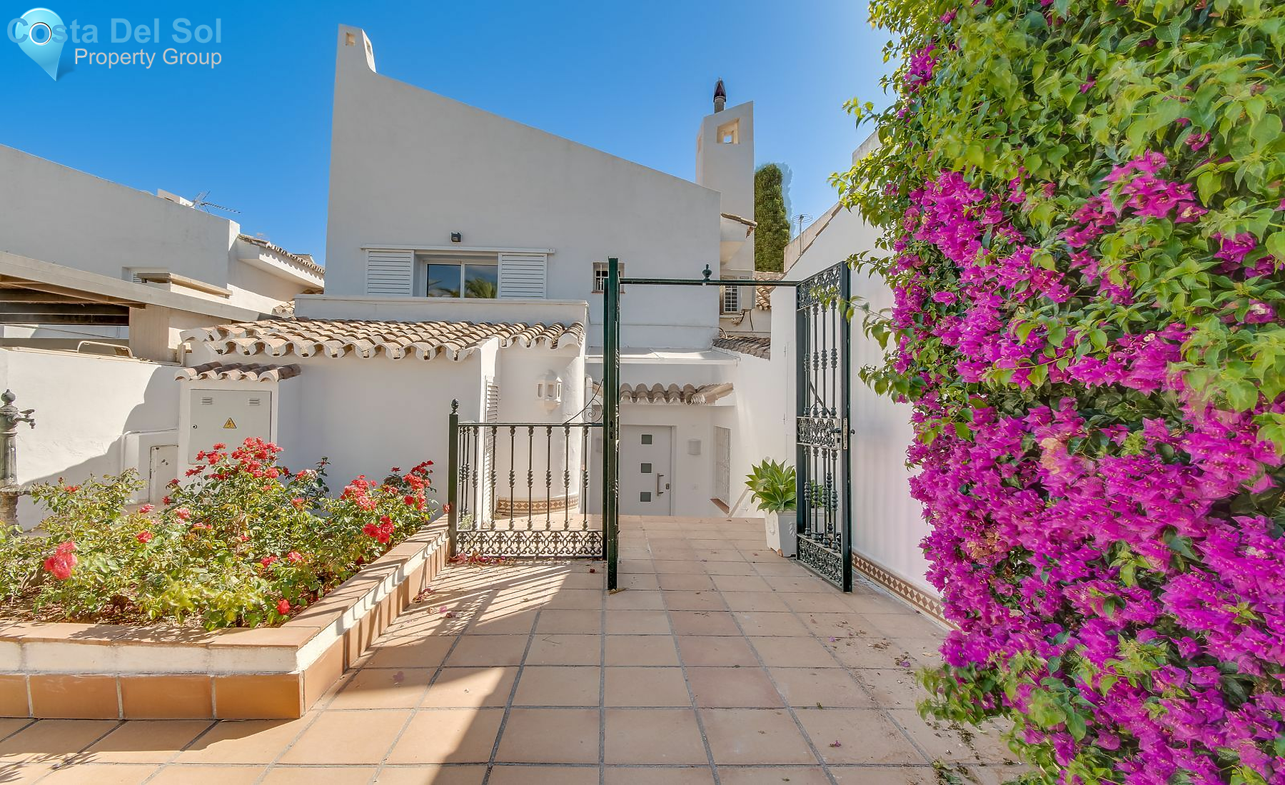 Townhouse in Nueva Andalucía-1483299