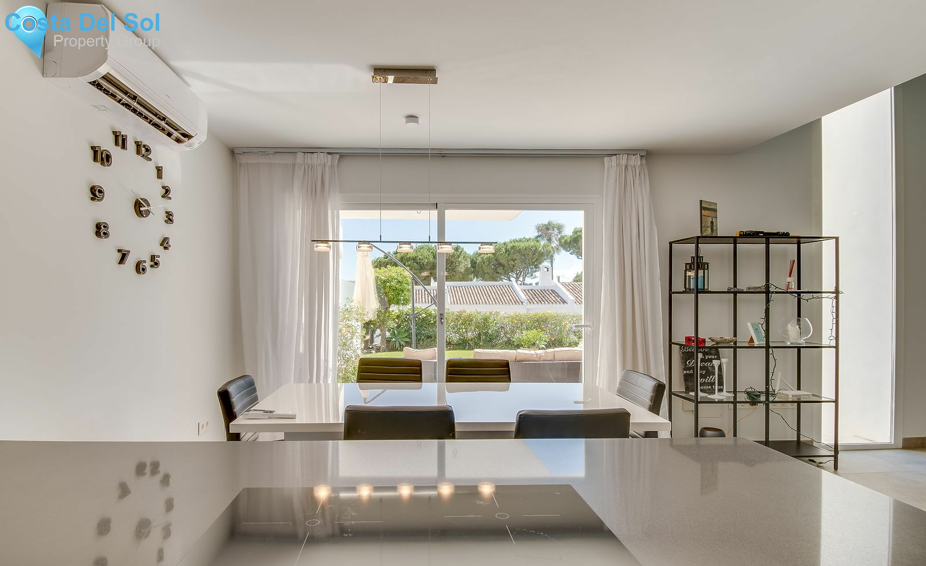 Townhouse in Nueva Andalucía-1483303