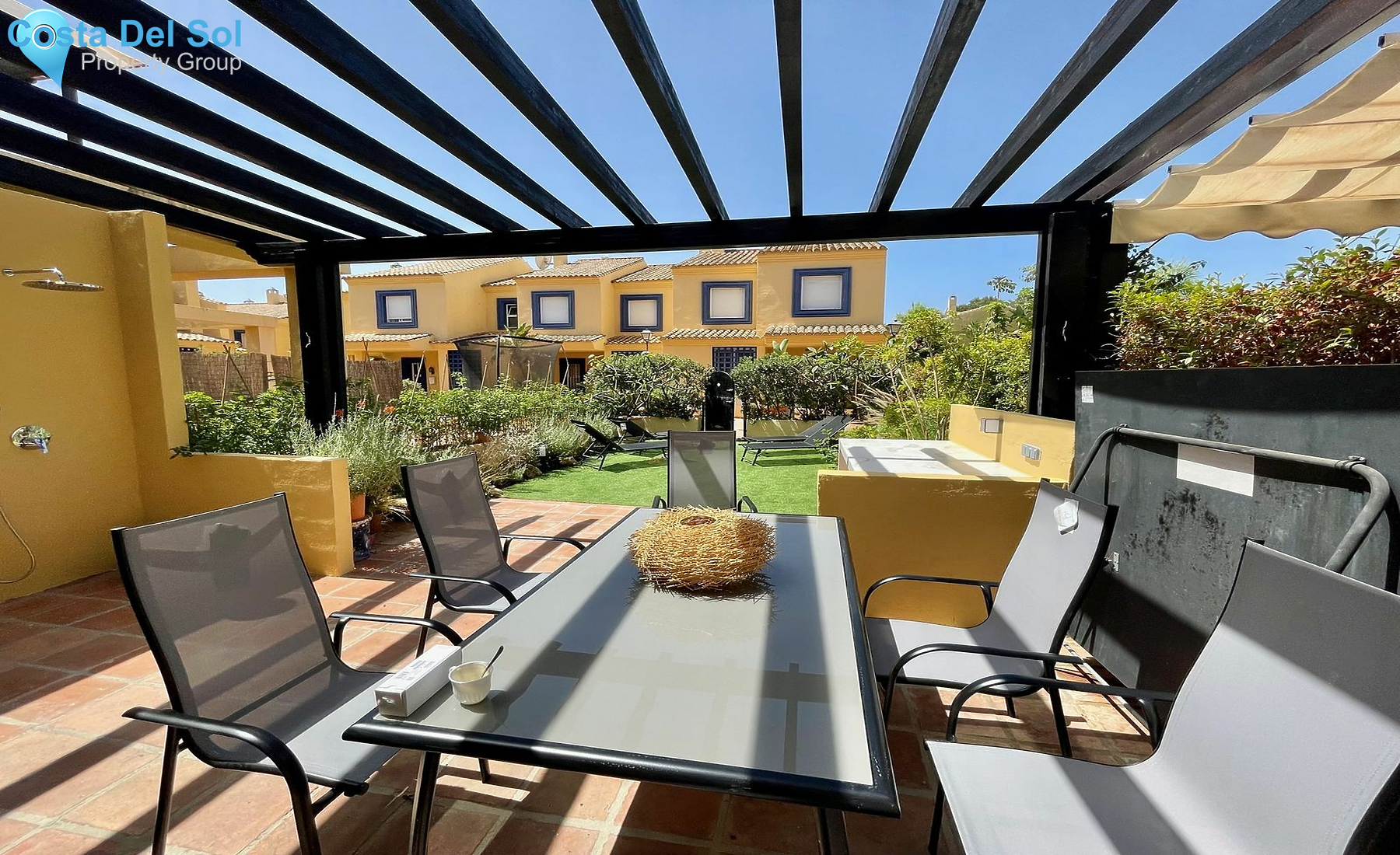 Townhouse in Nueva Andalucía-1513464