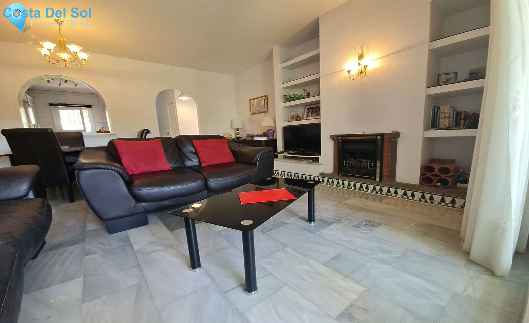 Townhouse in Riviera del Sol-1255551