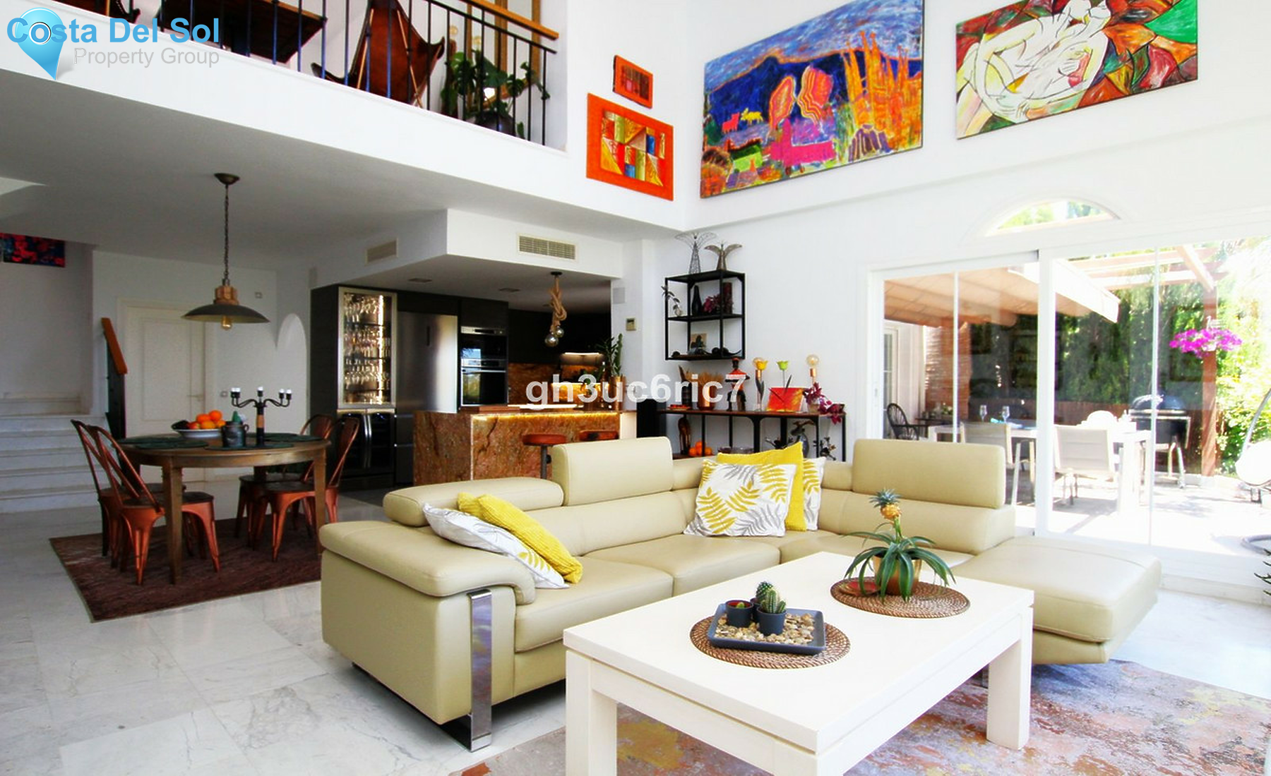 Townhouse in Riviera del Sol-1267026