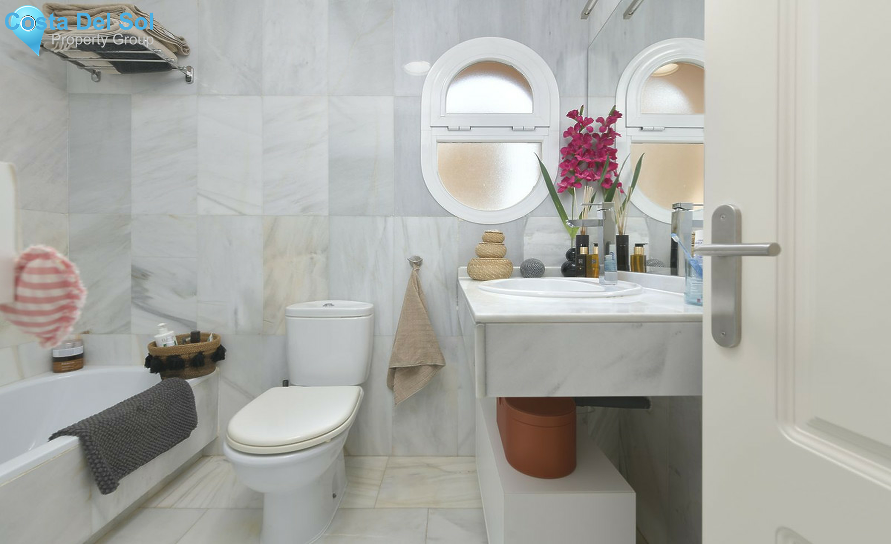 Townhouse in Riviera del Sol