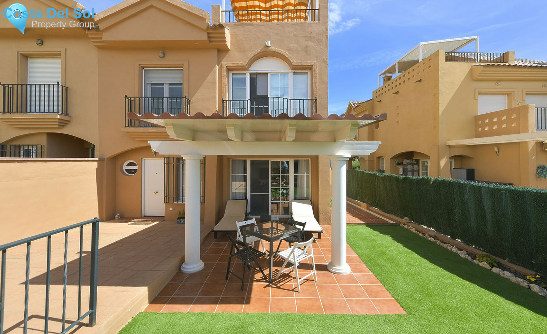 Townhouse in Riviera del Sol-1404434