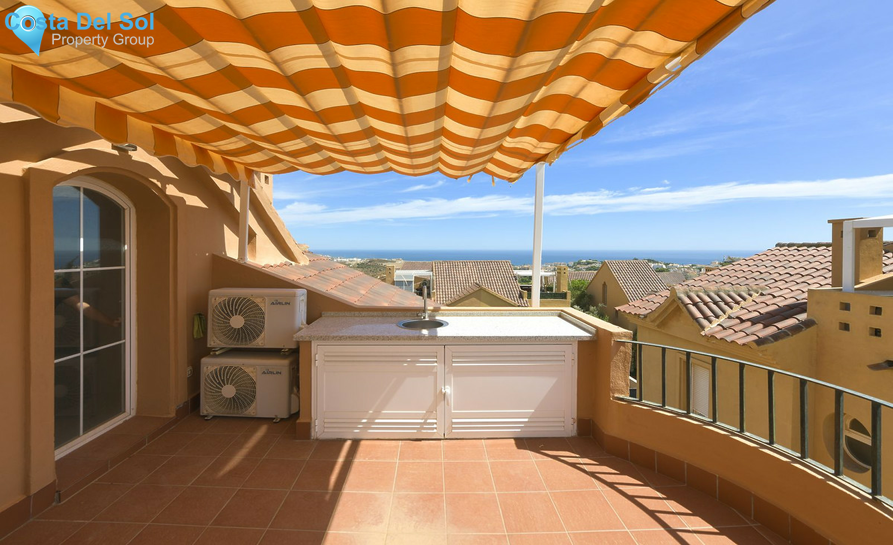 Townhouse in Riviera del Sol-1404438