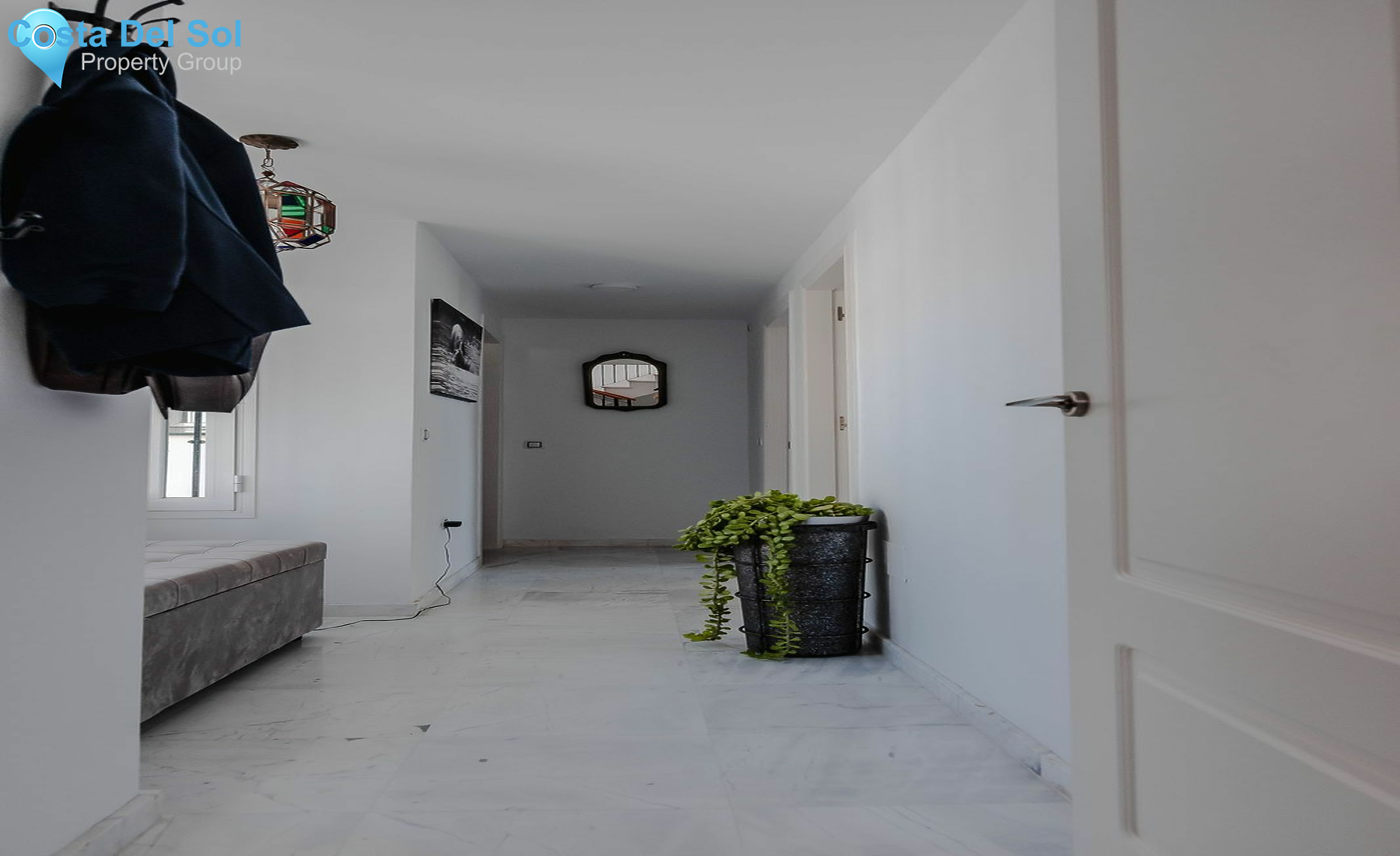 Townhouse in Riviera del Sol-1163878