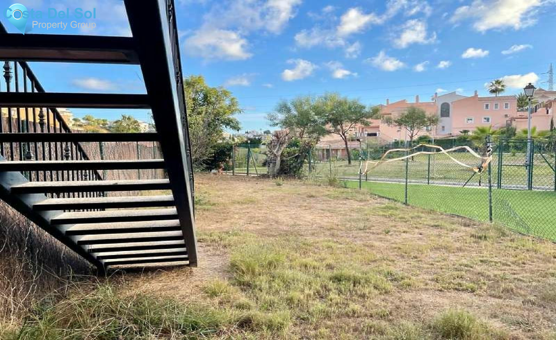 Townhouse in Riviera del Sol-1209800