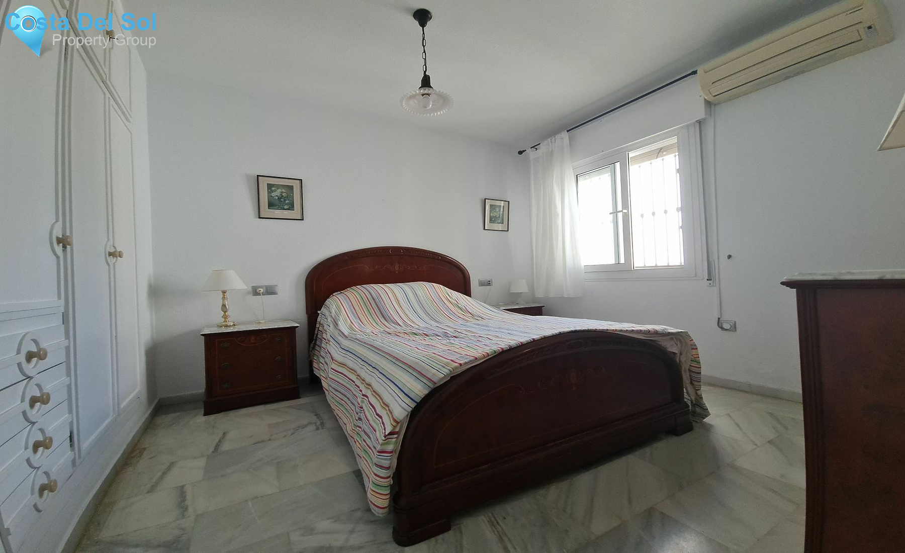Townhouse in Riviera del Sol-1387076