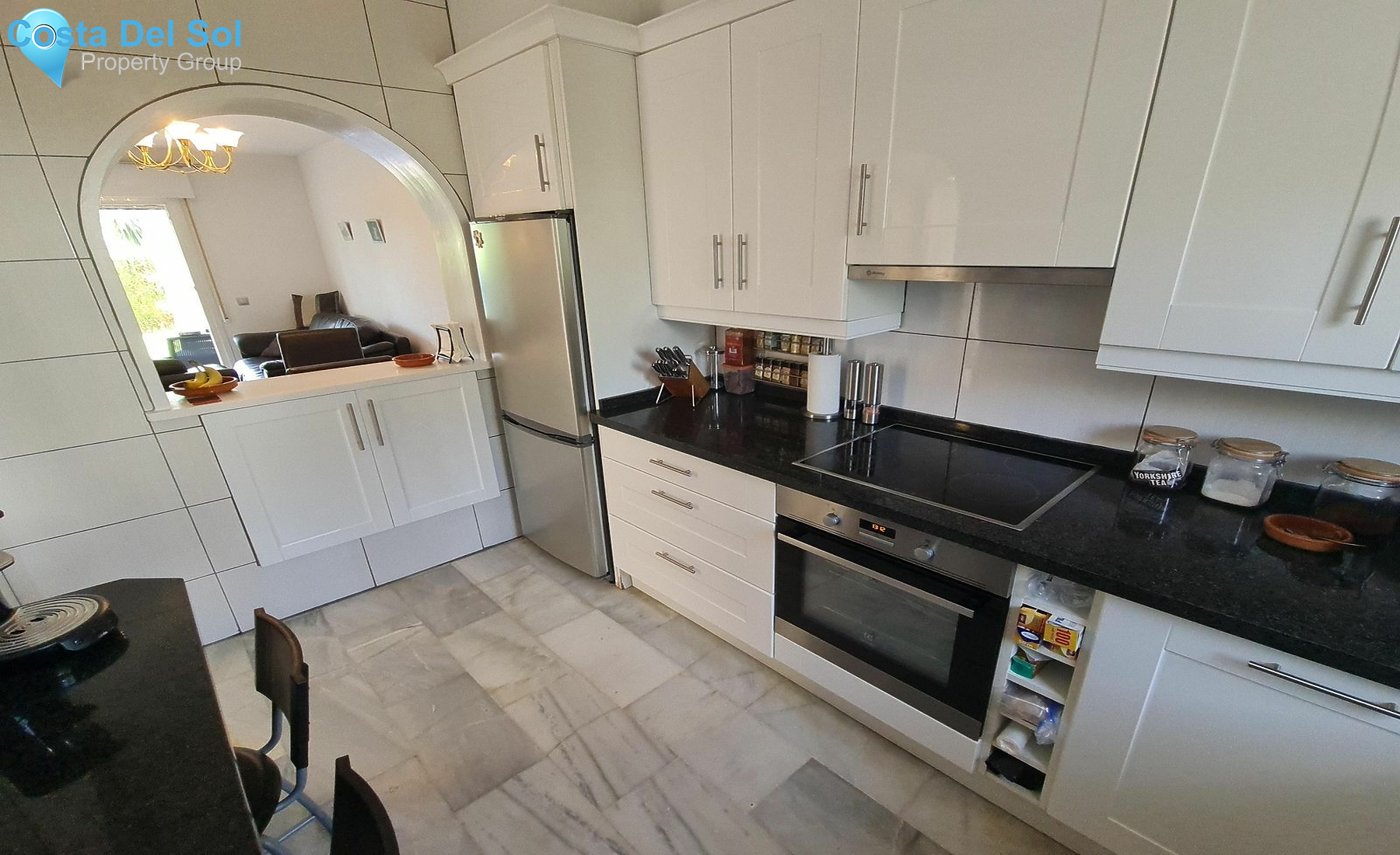 Townhouse in Riviera del Sol-1387065