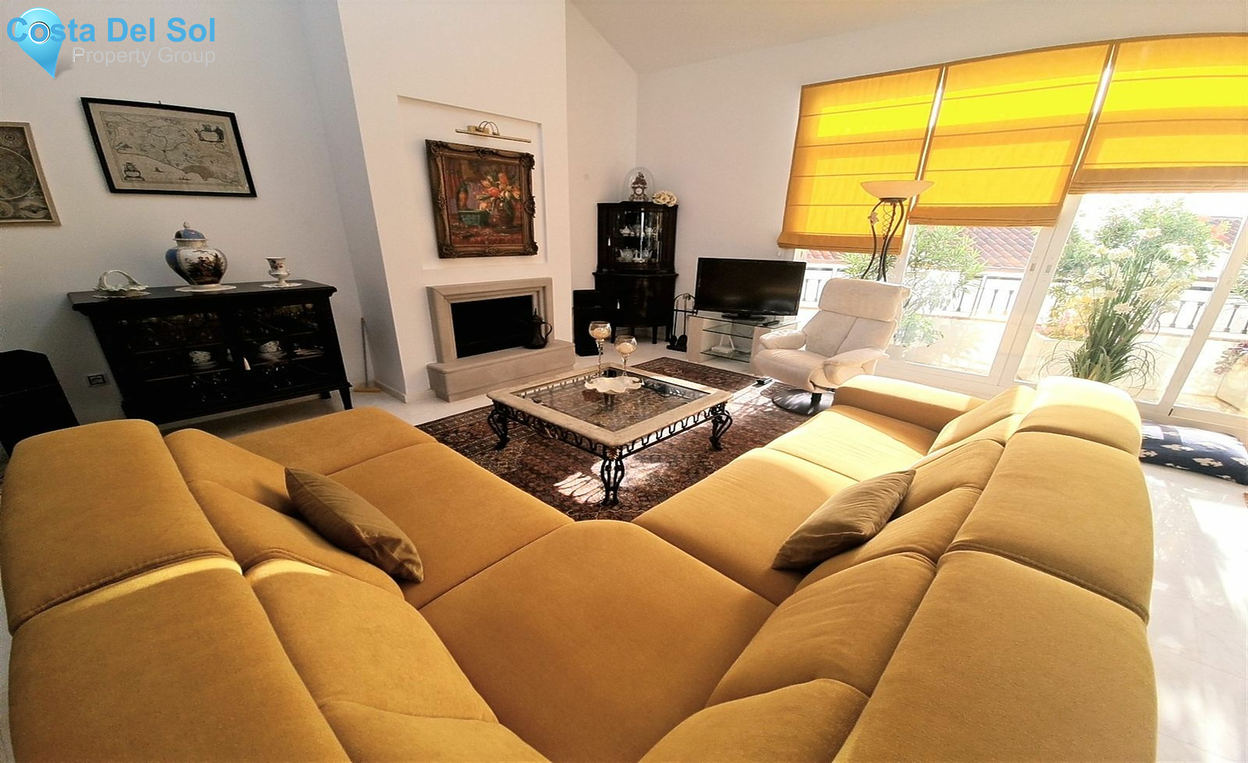 Townhouse in Riviera del Sol-1492274