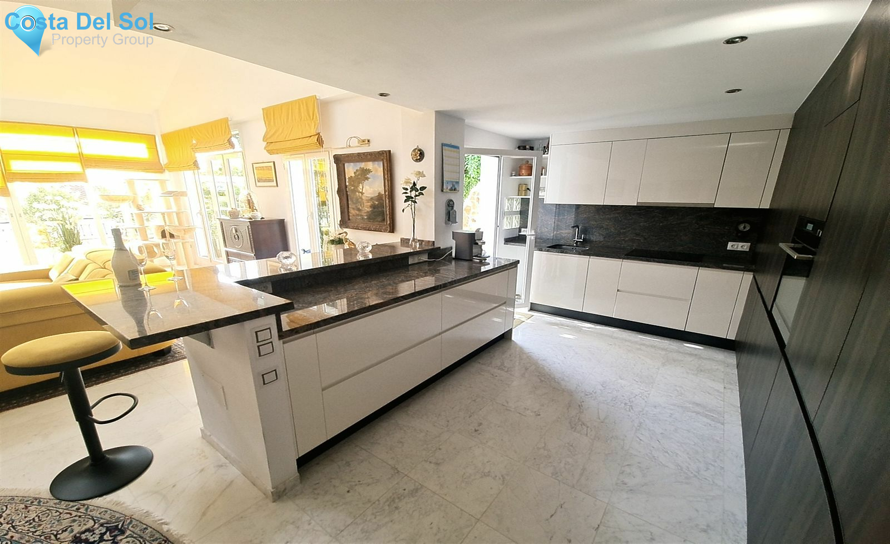 Townhouse in Riviera del Sol-1492282