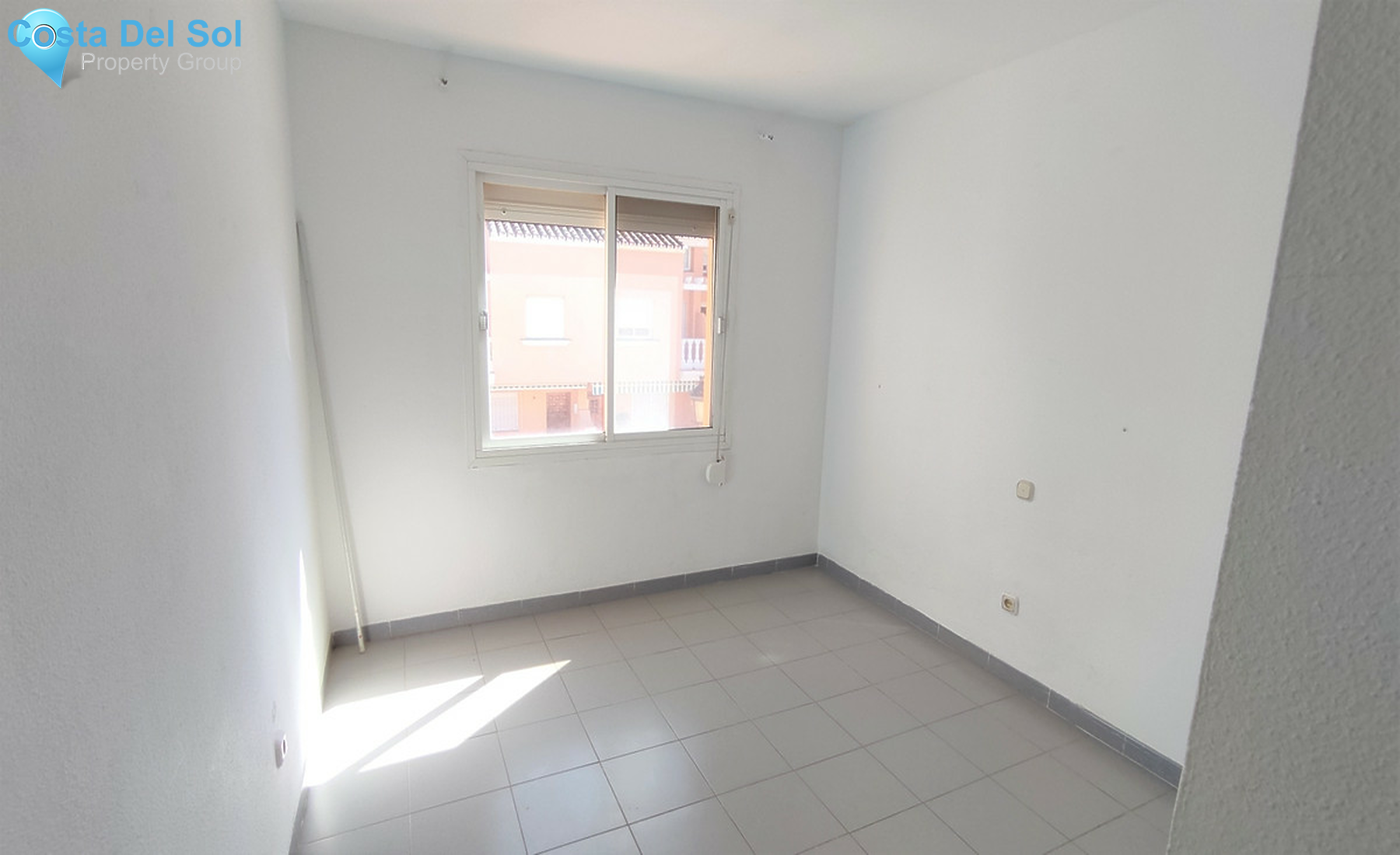 Townhouse in San Luis de Sabinillas-1301313