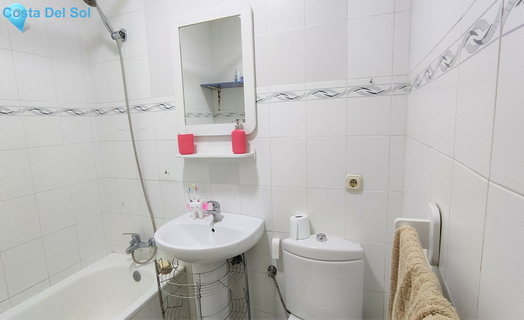 Townhouse in San Luis de Sabinillas-1301316