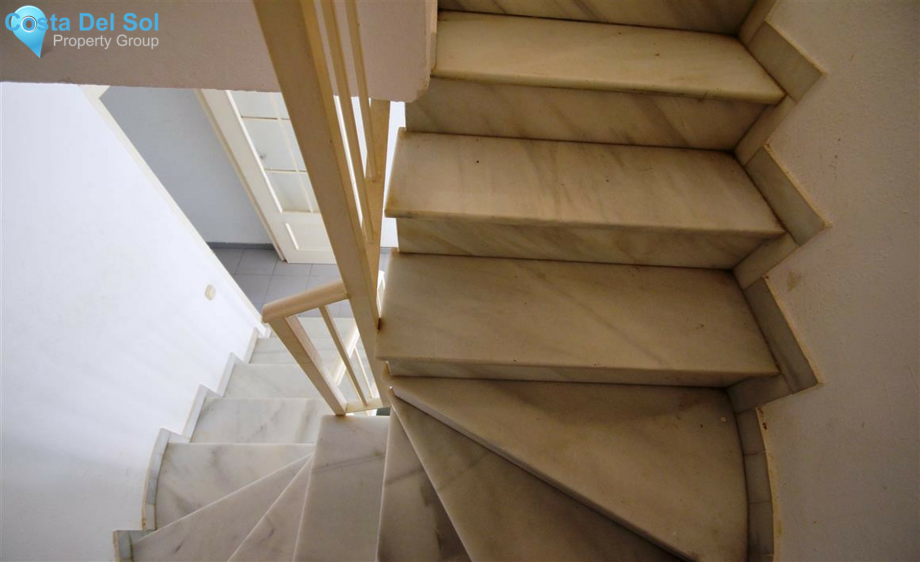 Townhouse in San Luis de Sabinillas-1301311