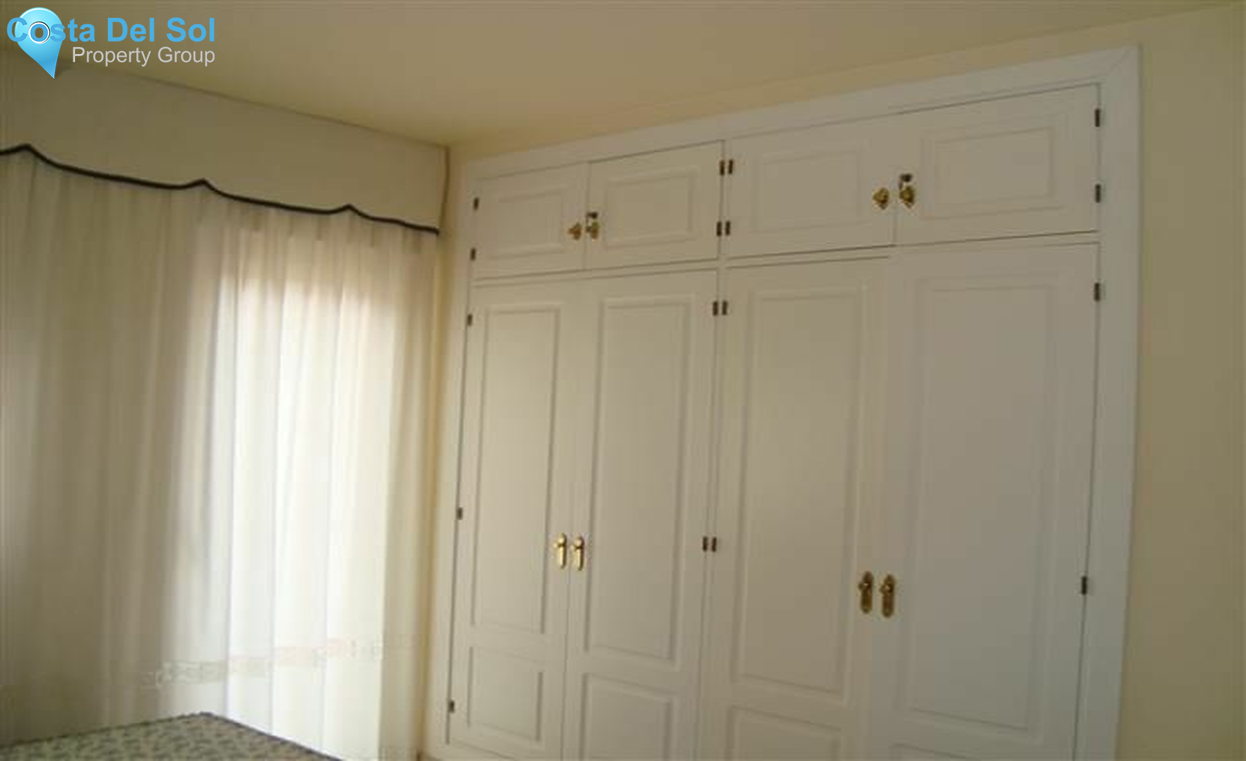 Townhouse in San Luis de Sabinillas-1149955