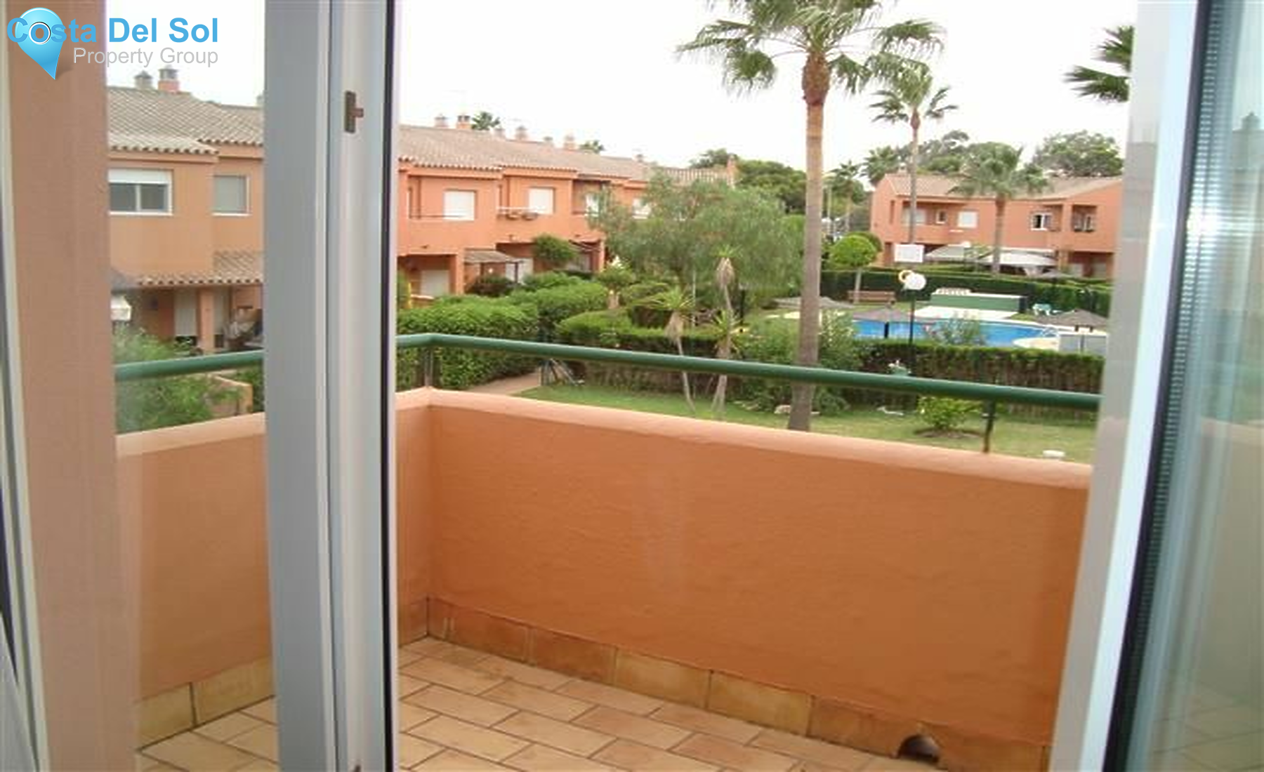 Townhouse in San Luis de Sabinillas-1149956