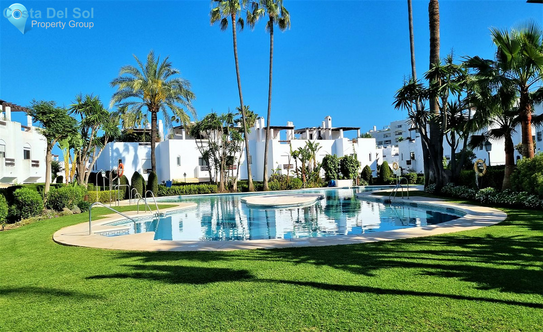 Townhouse in San Pedro de Alcántara-1273657