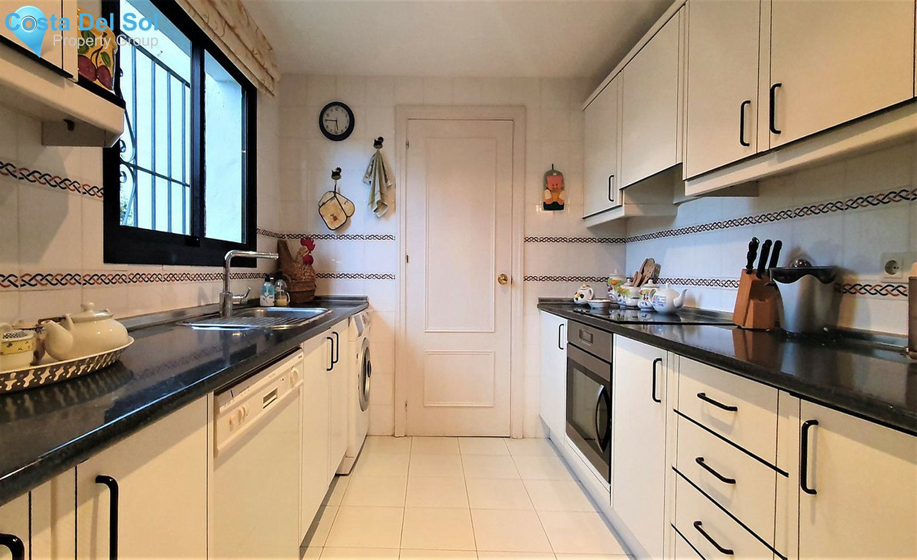 Townhouse in San Pedro de Alcántara-1273666