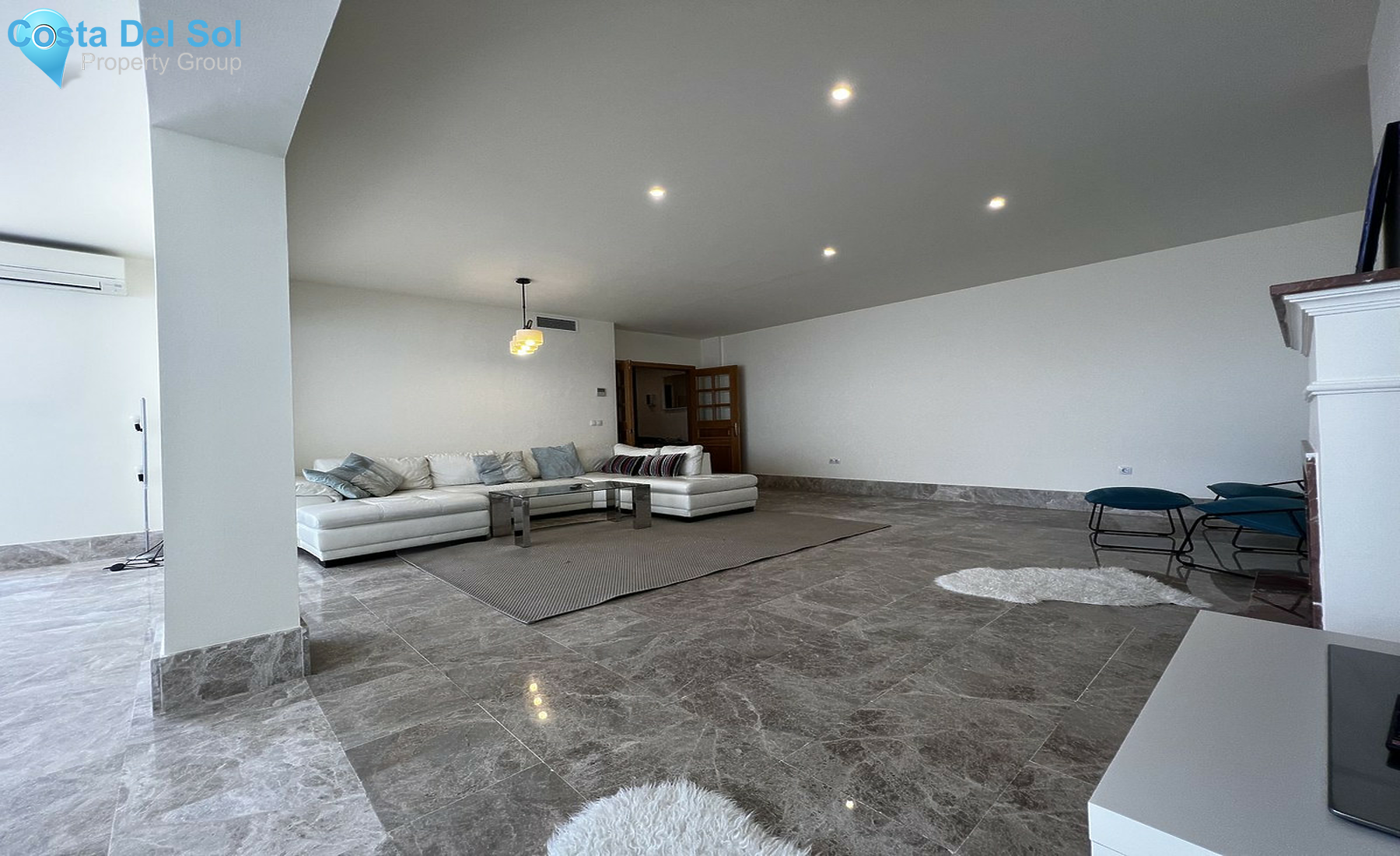 Townhouse in Santa Clara-1269630