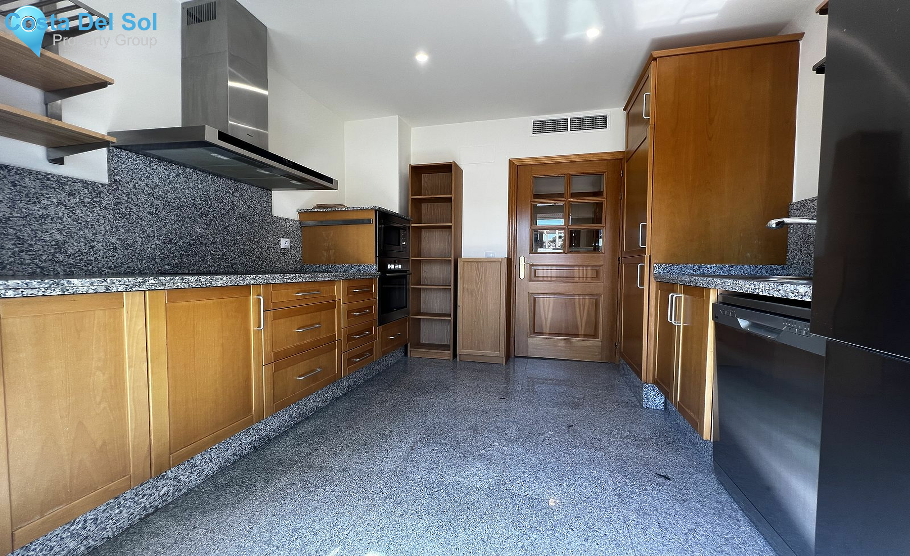 Townhouse in Marbella-1135868