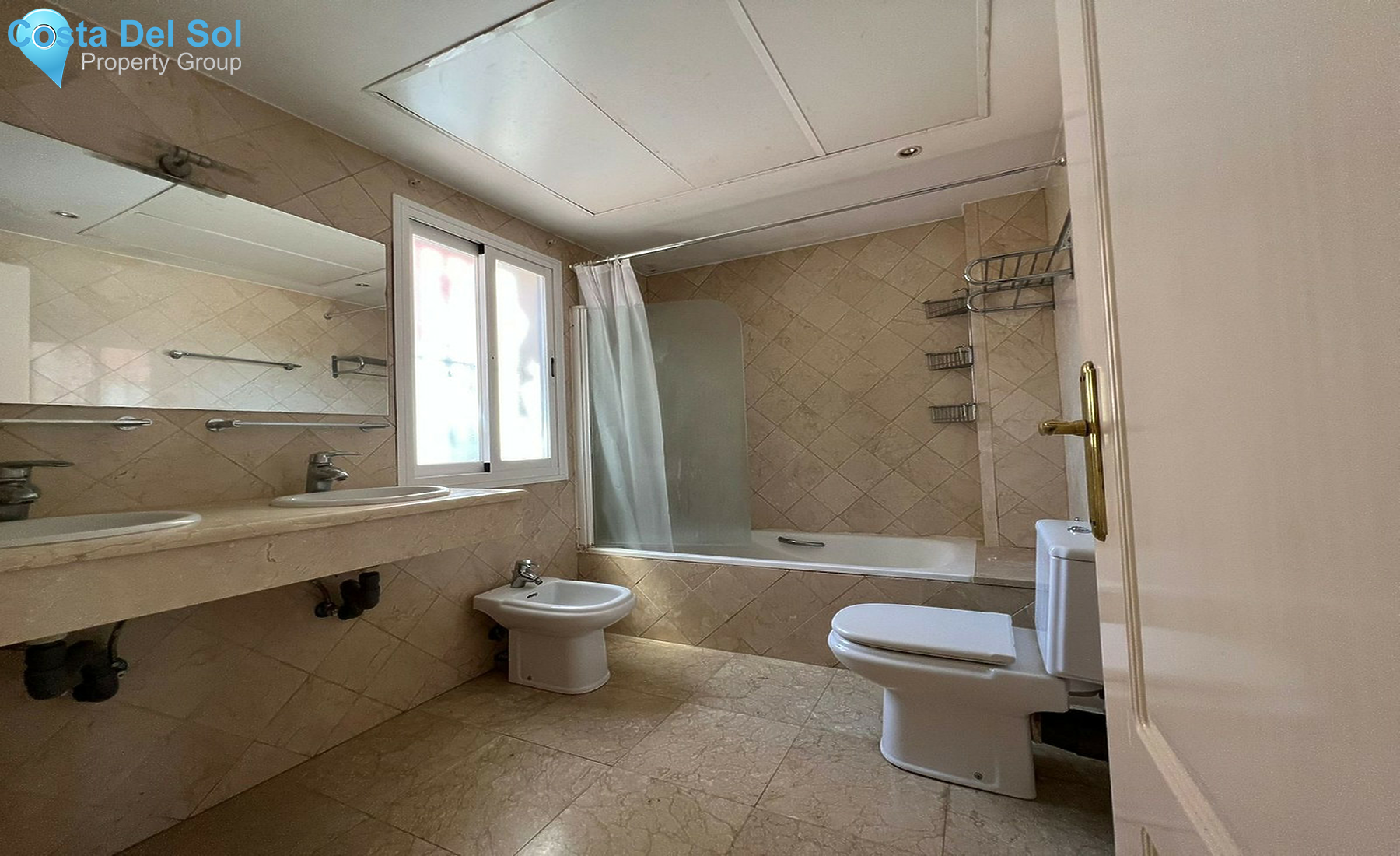 Townhouse in Selwo-1267709