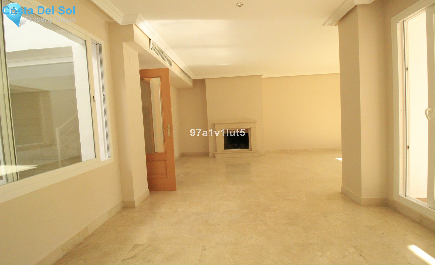 Townhouse in Selwo-1181443