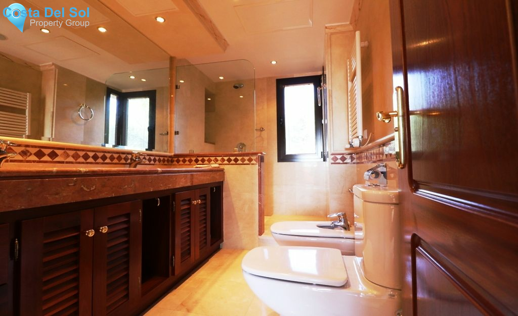 Townhouse in Sierra Blanca-1208937