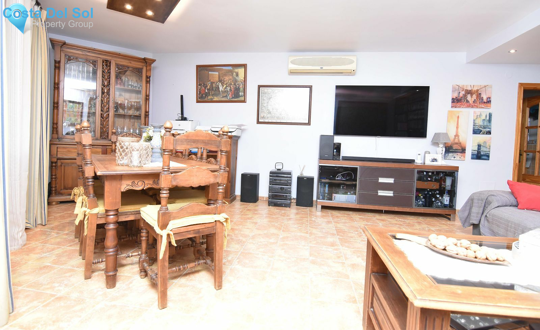 Townhouse in Sierrezuela-1520358