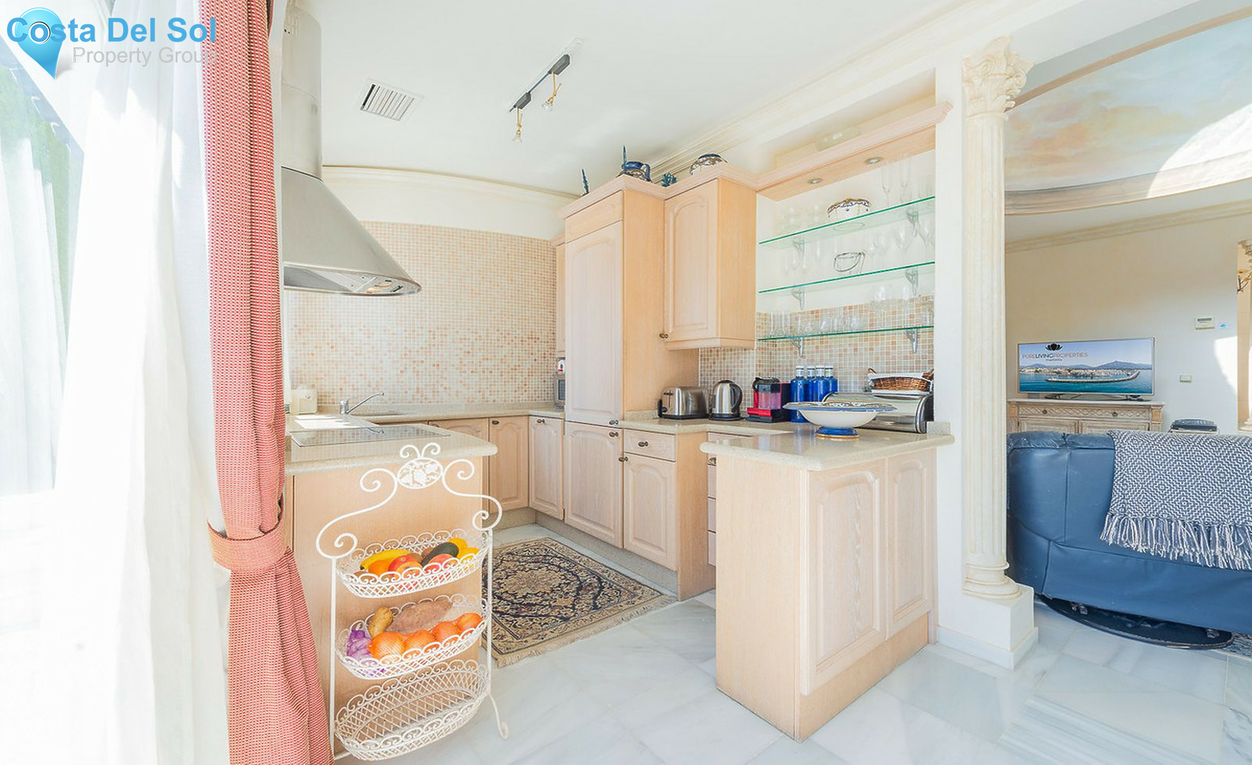 Townhouse in The Golden Mile-1277905