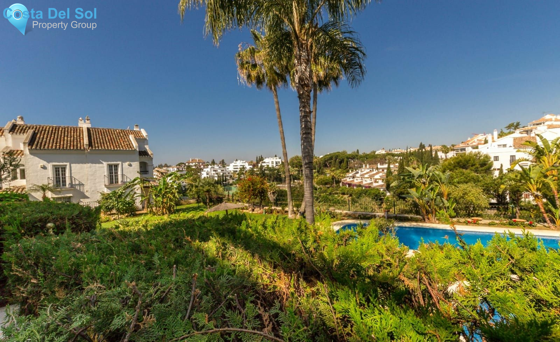 Townhouse in The Golden Mile-1152065