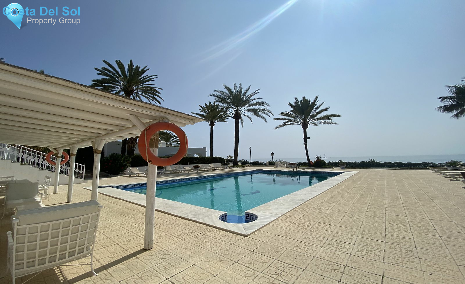 Townhouse in The Golden Mile-1172030