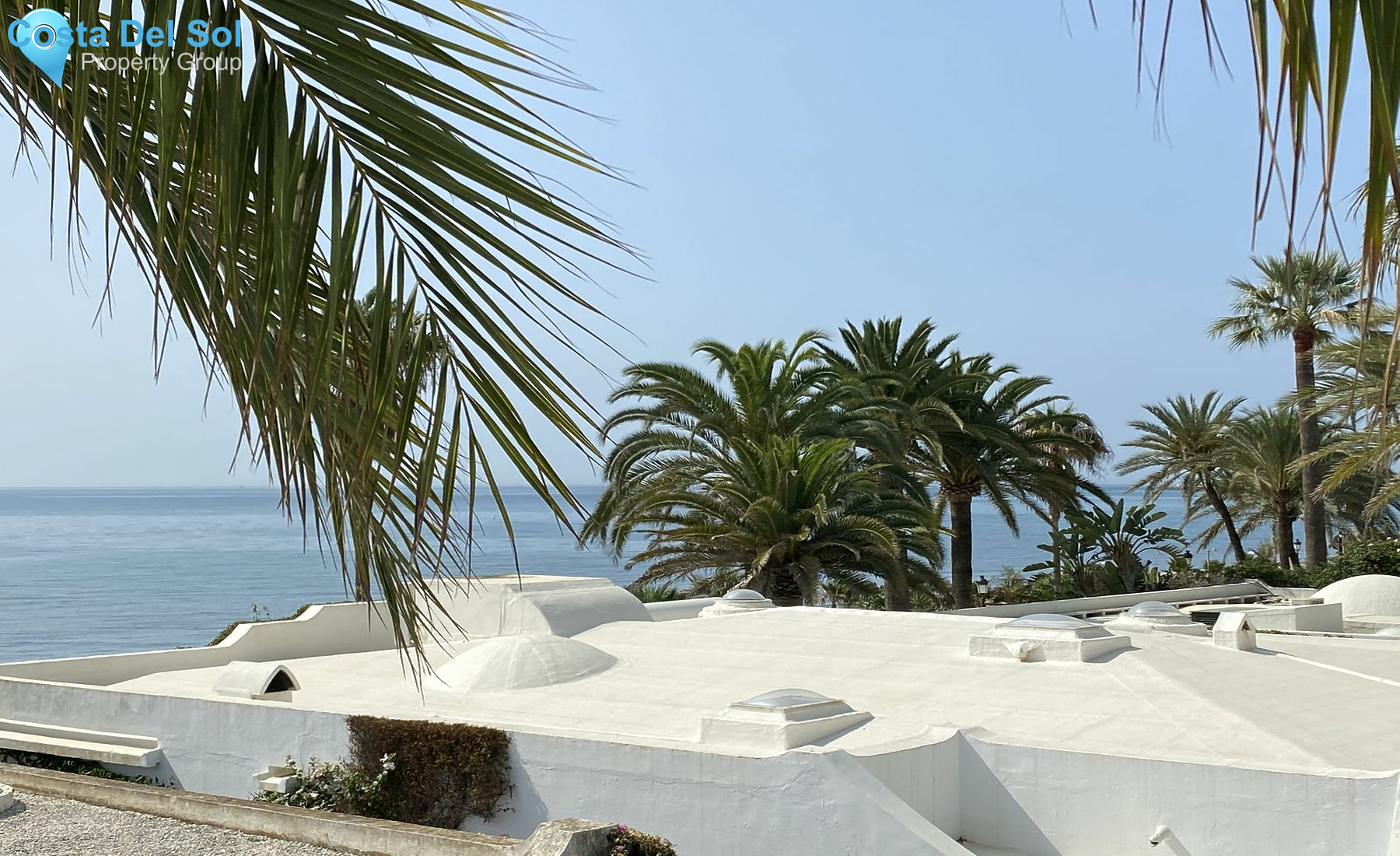 Townhouse in The Golden Mile-1172034