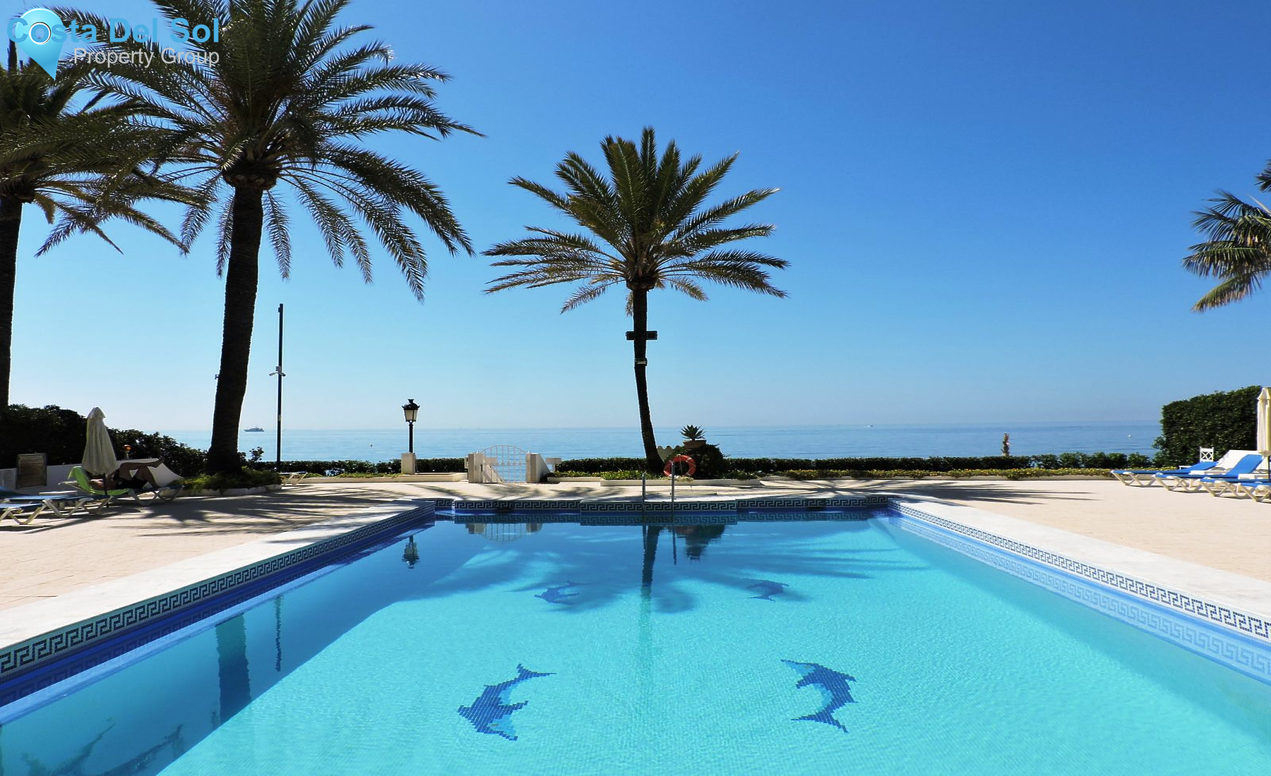 Townhouse in The Golden Mile-1172020